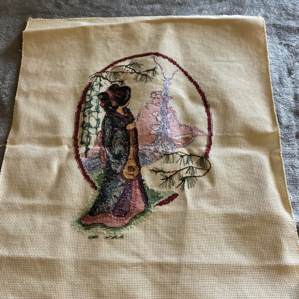 Vintage Cross Stitch Art Japaneese Geisha Kimono Landscape Left Facing 12